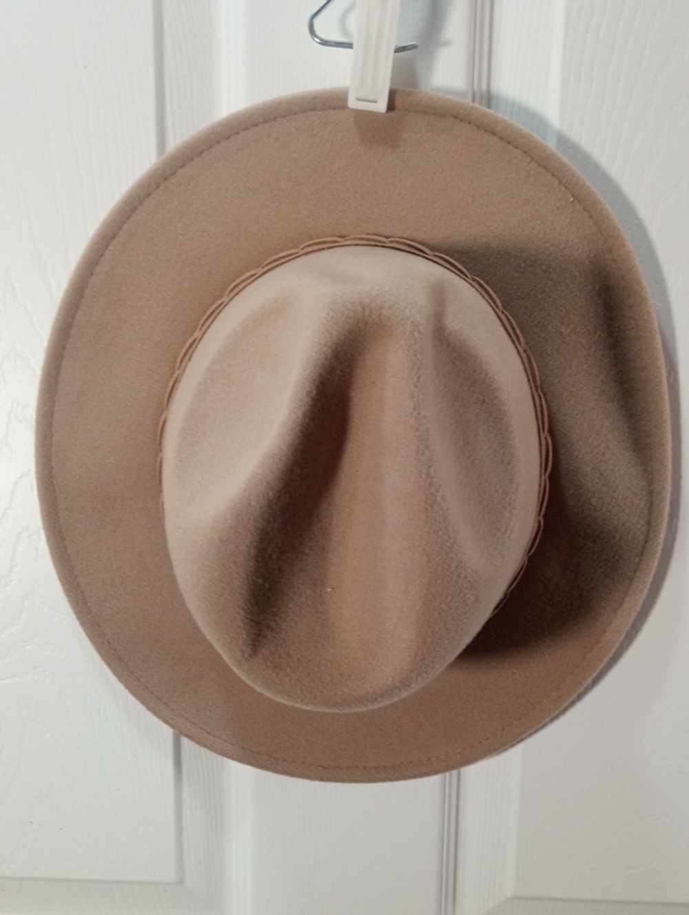 TAN FELT WIDE BRIM HAT - Picture 3 of 6